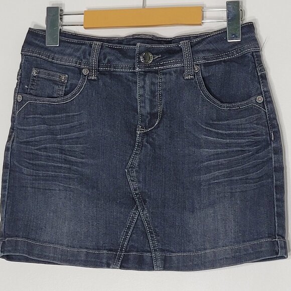 Colori Denim Dresses & Skirts - Colori Denim Black Wash Front Zip 4-Pockets Retro Casual Mini Skirt Size 1
